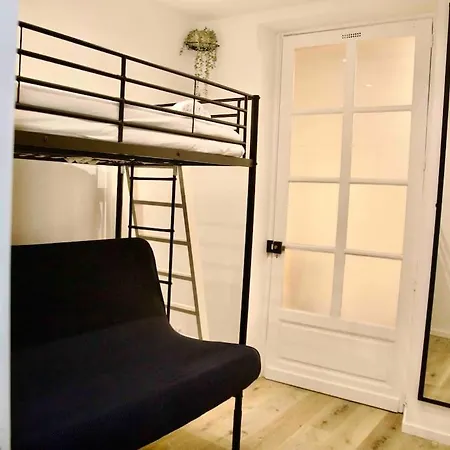 Another Brick In The In Sleeps 9 Appartamento Parigi