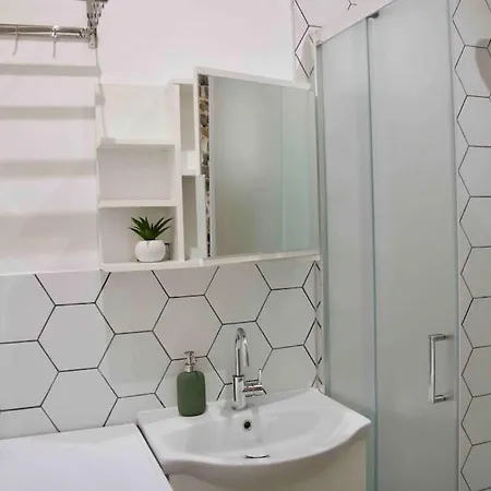 Another Brick In The In Sleeps 9 Appartamento *