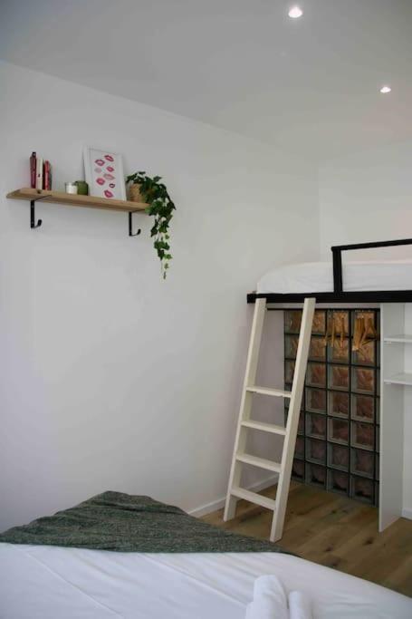 Appartamento Another Brick In The In Sleeps 9 *